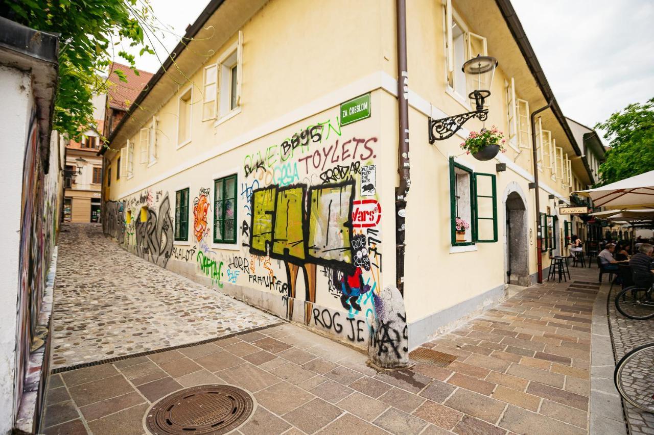 Ferienwohnung 150 Steps To The Main Square Laibach Exterior foto